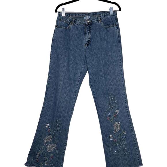 Denim - Vintage Y2K Embroidered Flare leg Jeans